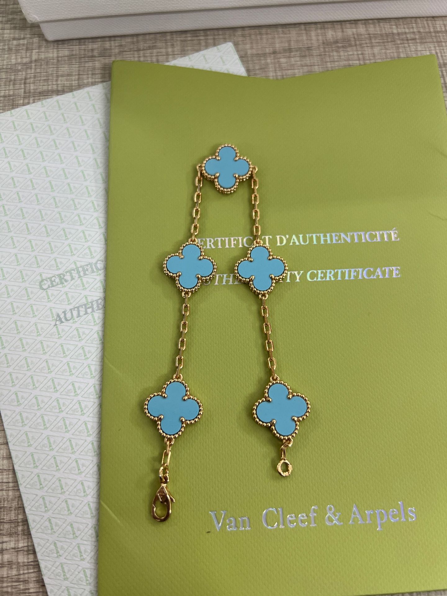 玫瑰金蓝松石