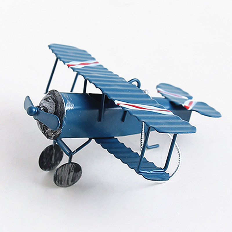 Modelo de avión de hierro forjado retro decoración creativa pequeña navegación artesanía sala de estar decoración de dormitorio decoración