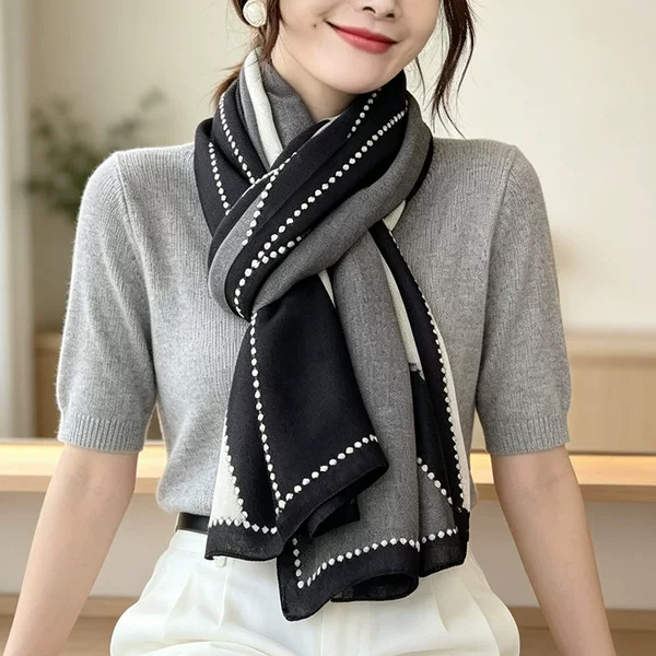 New versatile cotton-linen scarf for spring and summer, simple black and white color-blocking neck warmer, shawl, dual-use sunscreen long scarf