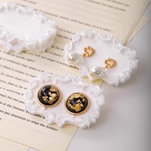 白色石膏耳钉耳环卡片摄影拍照道具摆拍珠宝背景装饰摆件收纳陈列