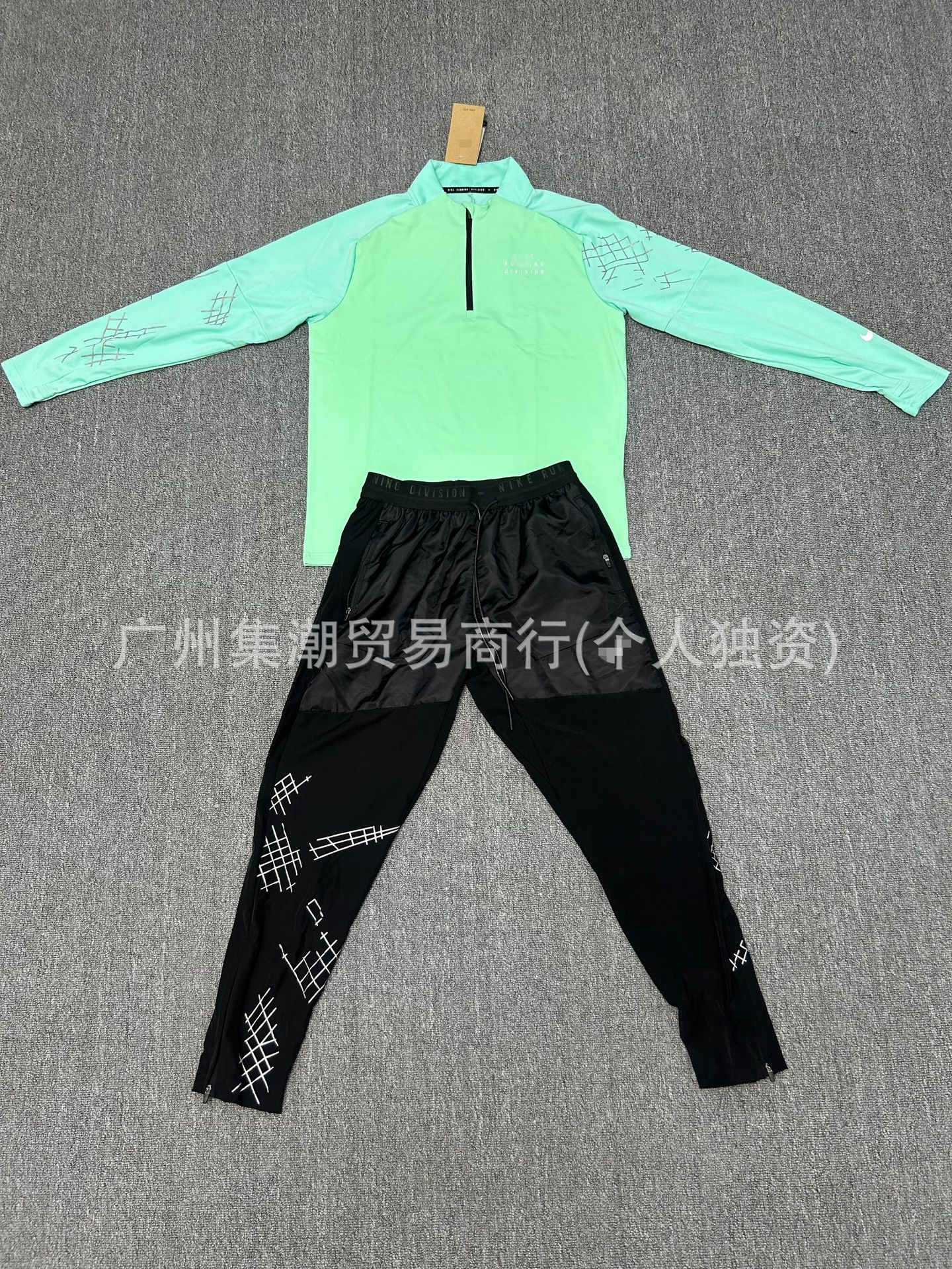 Nuevo traje de asalto deportivo de hielo primavera y otoño chaqueta de secado rápido chaqueta encapuchada a prueba de viento chaqueta de otoño chaqueta de hombre