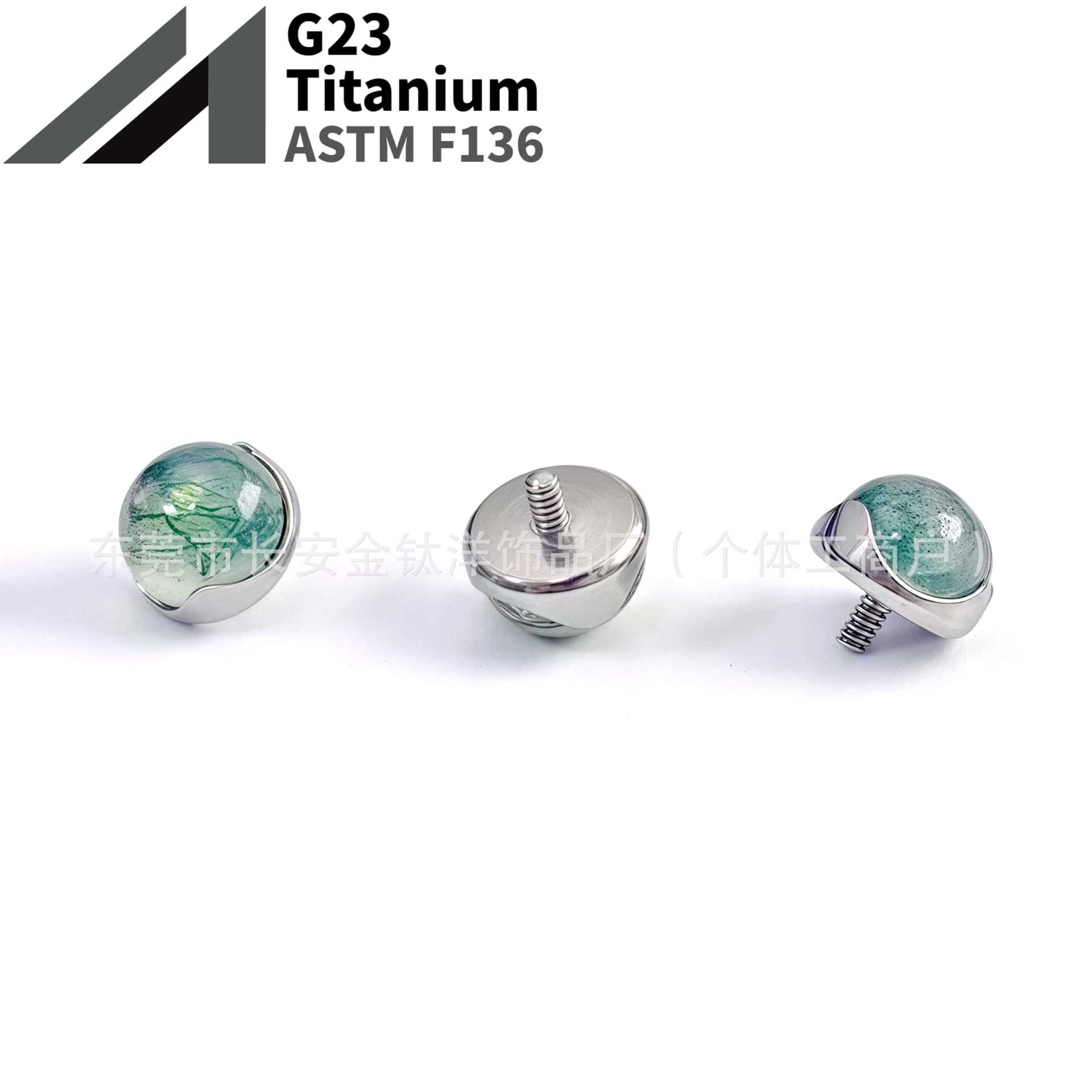 16G labret stud size and finish detail