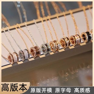 ���Ҹ߰��p��С�t���մ���Ů���Ɏ���i�����H��r�е������l
