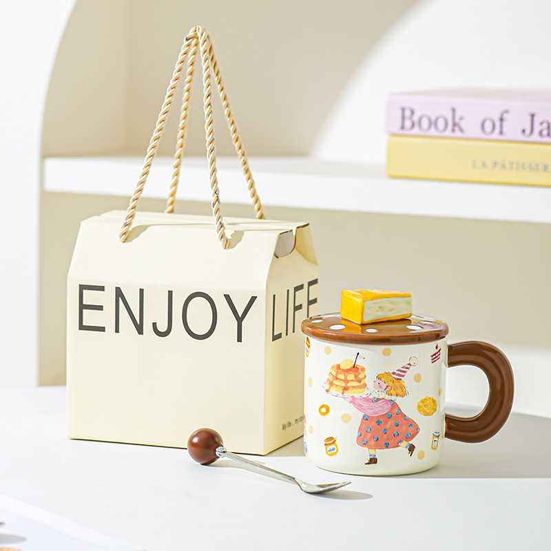 Pan de postre para niños y niñas tazas de cerámica tazas de pareja tazas de agua con tazas lindas cubiertas esmaltadas para dar chicas