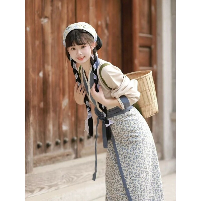 Hanfu Female Fairy Pastoral Style Photo Shoot Clothing Cute Farming-Themed Heroine Village Girl Commoner Peasant Girl Spinning Skirt Hanfu Female Fairy Pastoral Style Photo Shoot Clothing Cute Farming-Themed Heroine Village Girl Commoner Peasant Girl Spinning Skirt
