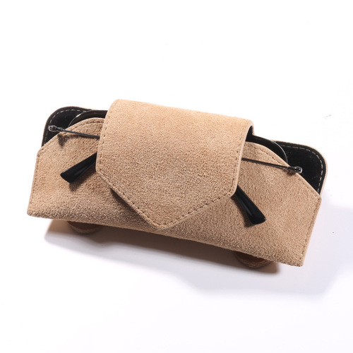Car sun visor, car glasses clip, sunglasses case holder, in-car sunglasses storage clip, car accessories