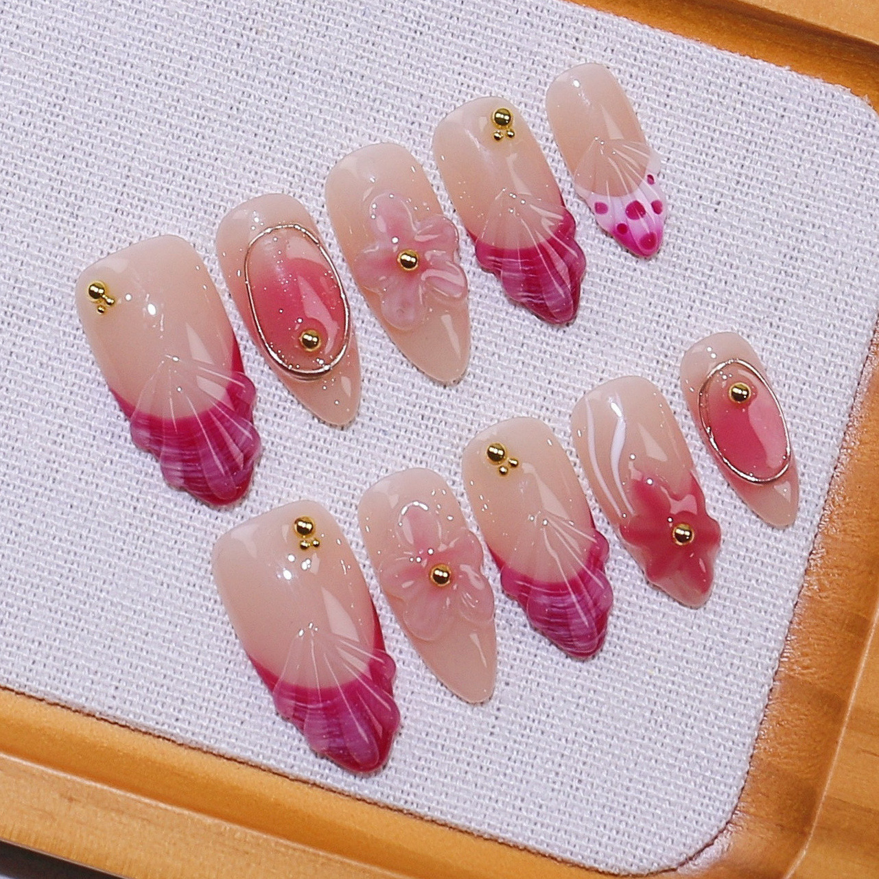 [Colección de manicuras talladas] comercio exterior transfronterizo exclusivamente para usar a mano puro parche de uñas falsas de almendras de estilo europeo y americano