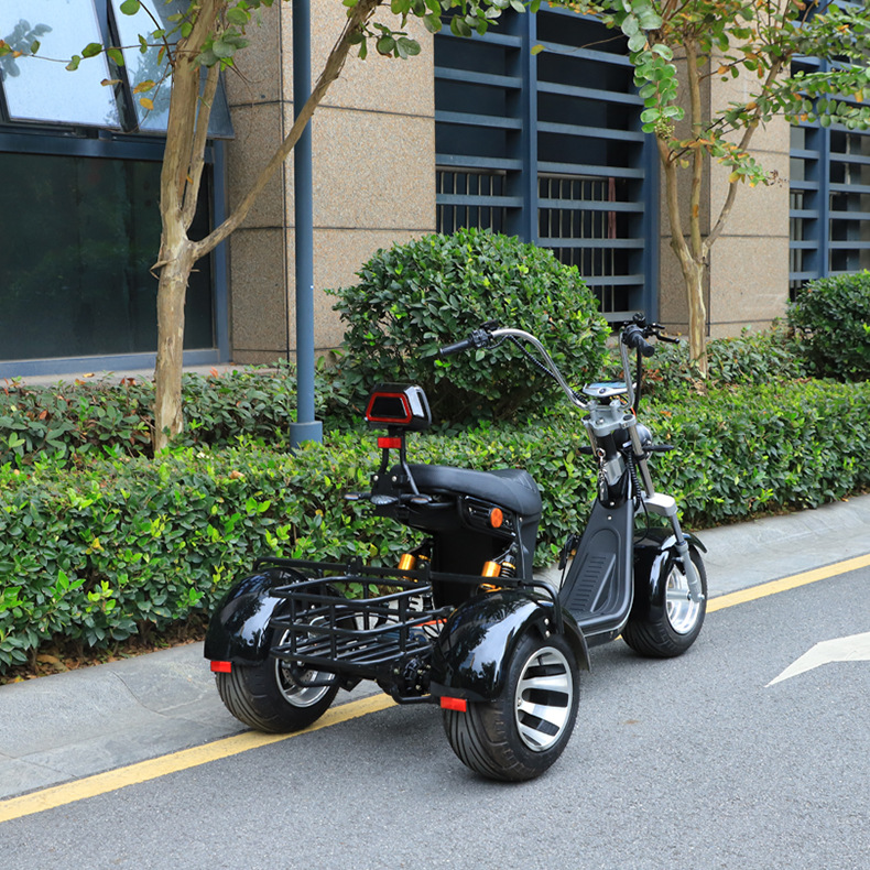 New Harley tricycle large wide tire electric car battery motorcycle scooter lithium battery scooter