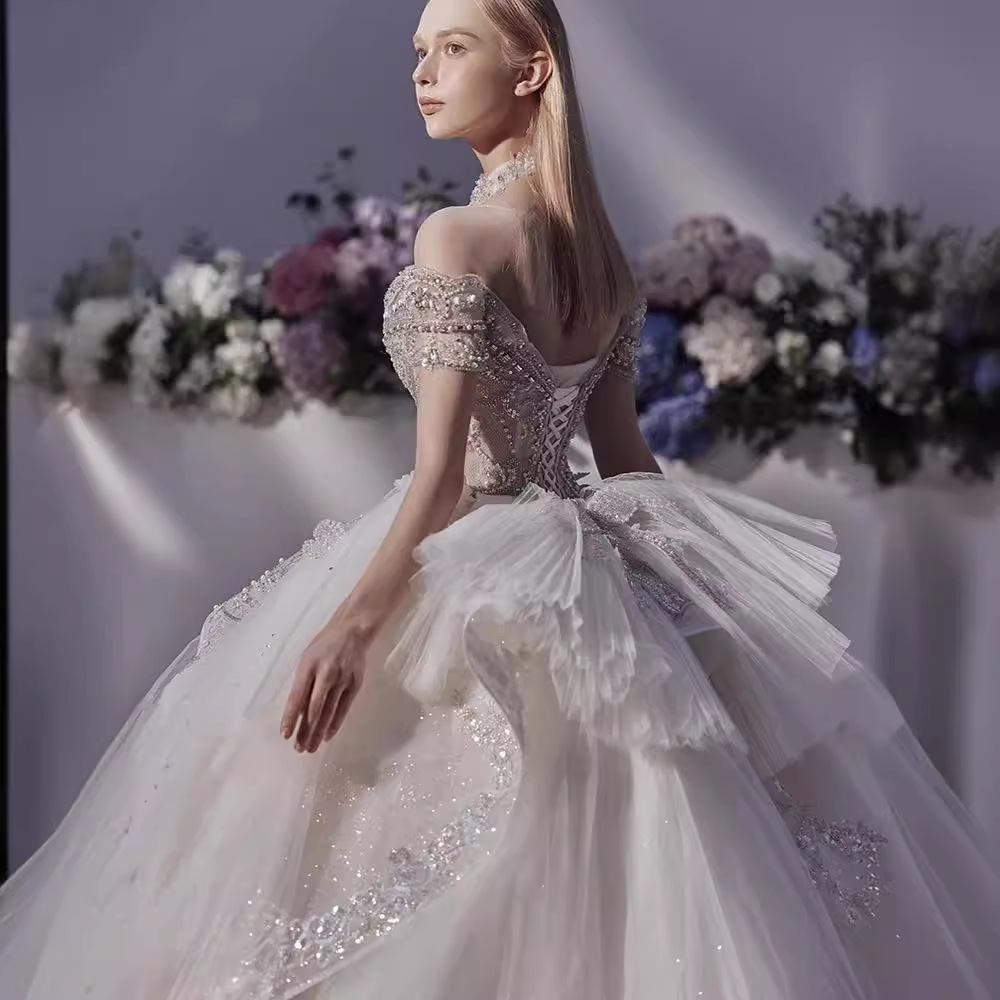 Vestido de novia de lujo 2025, nuevo modelo para novias pequeñas, talla grande, con cola larga, diseño de hombros descubiertos D101.