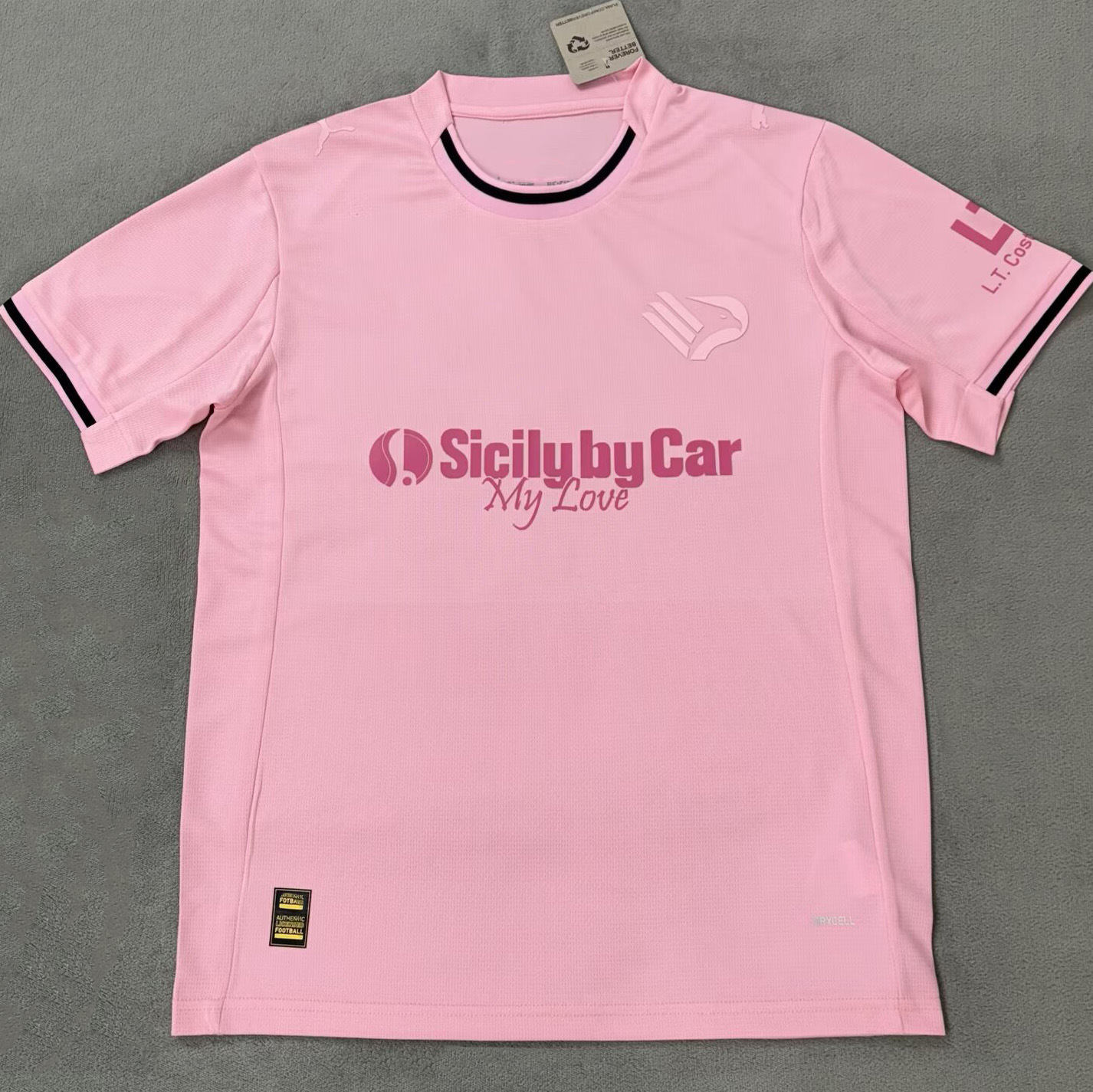 2526 팔레르모 홈