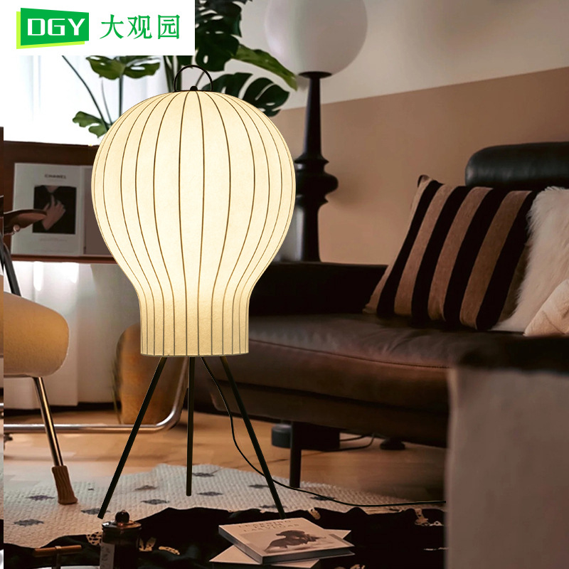 Gran vista jardín lámpara de piso estilo japonés sofá sala de estar lámpara de atmósfera de alto nivel diseñador de luces decorativas de vivienda L259