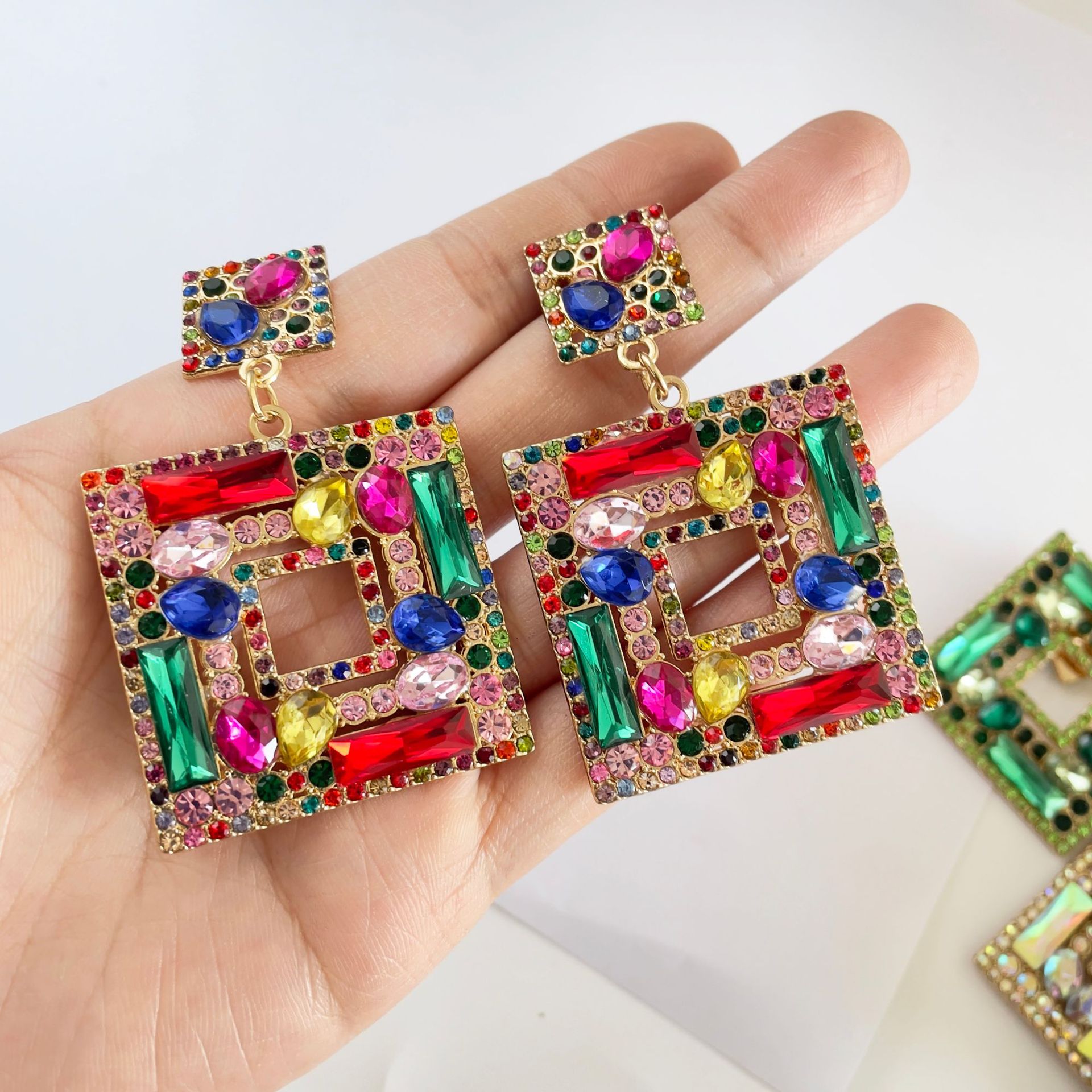 Geometric design fashionable retro elegant earrings
