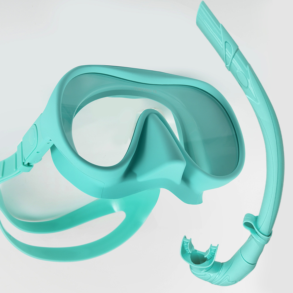 Cross-Border Manufacturer Large Frame Anti-Fog Tempered Glass Lens Swimming Nose Protection Equipment Diving Glasses Diving Suit