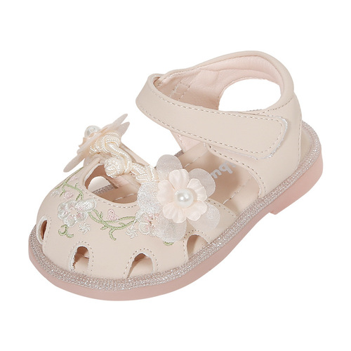 女童学步鞋子女宝宝凉鞋夏季新款一岁婴儿包头鞋小童新中式小皮鞋