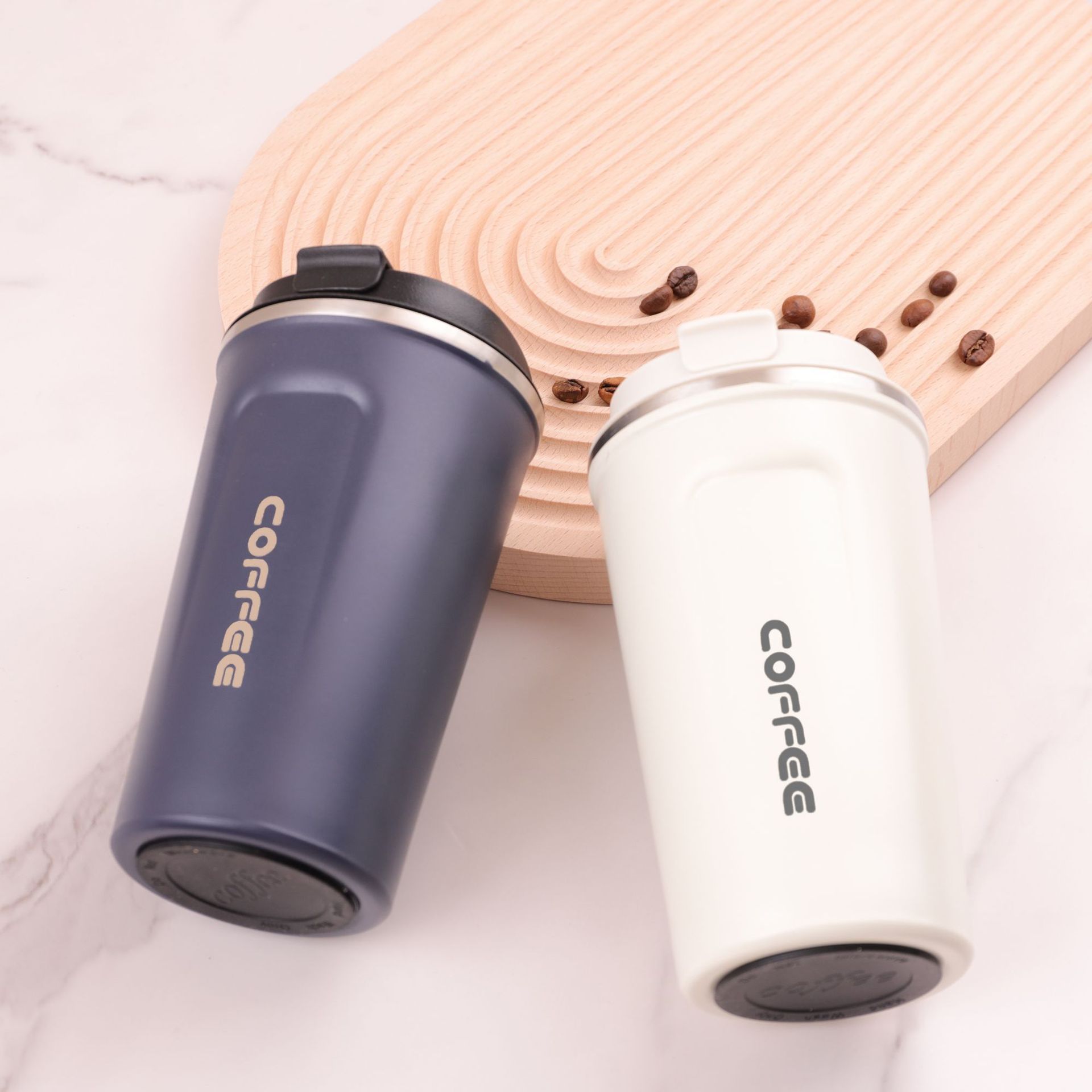 Comercio exterior transfronterizo 304 acero inoxidable temperatura inteligente taza de café de aislamiento térmico taza de agua portátil al aire libre taza de té de doble bebida