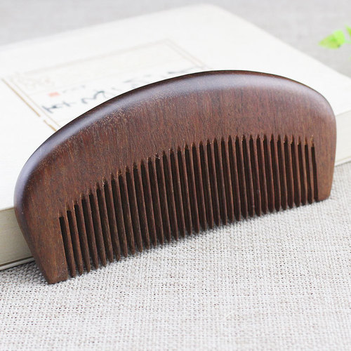 Manufacturer wholesales all kinds of sandalwood combs, black gold sandalwood, rosewood, green sandalwood, Mother's Day ladies gifts live source