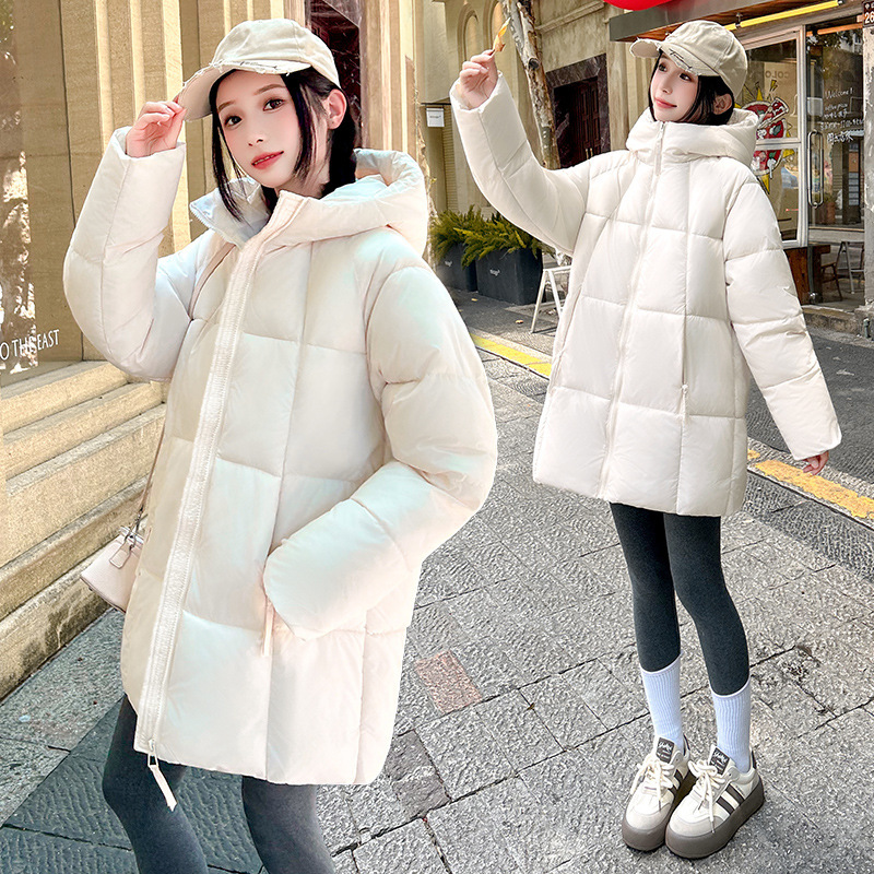 Nube de algodón puff para mujeres 2025 nuevo algodón encapuchado grueso chaqueta de algodón pequeño chaqueta de pan