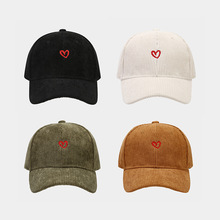 春秋新款小爱心刺绣灯芯绒棒球帽简约时尚潮流鸭舌帽男女个性帽子