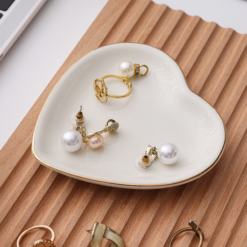 跨境爱心陶瓷首饰戒指项链盘 储物陶瓷盘收纳盘展示盘