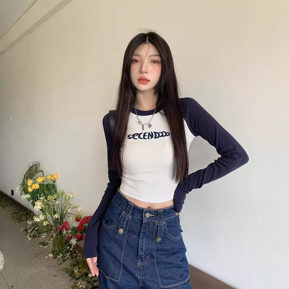 美式复古拼色短款长袖T恤秋季辣妹上衣女小众百搭修身显瘦打底衫