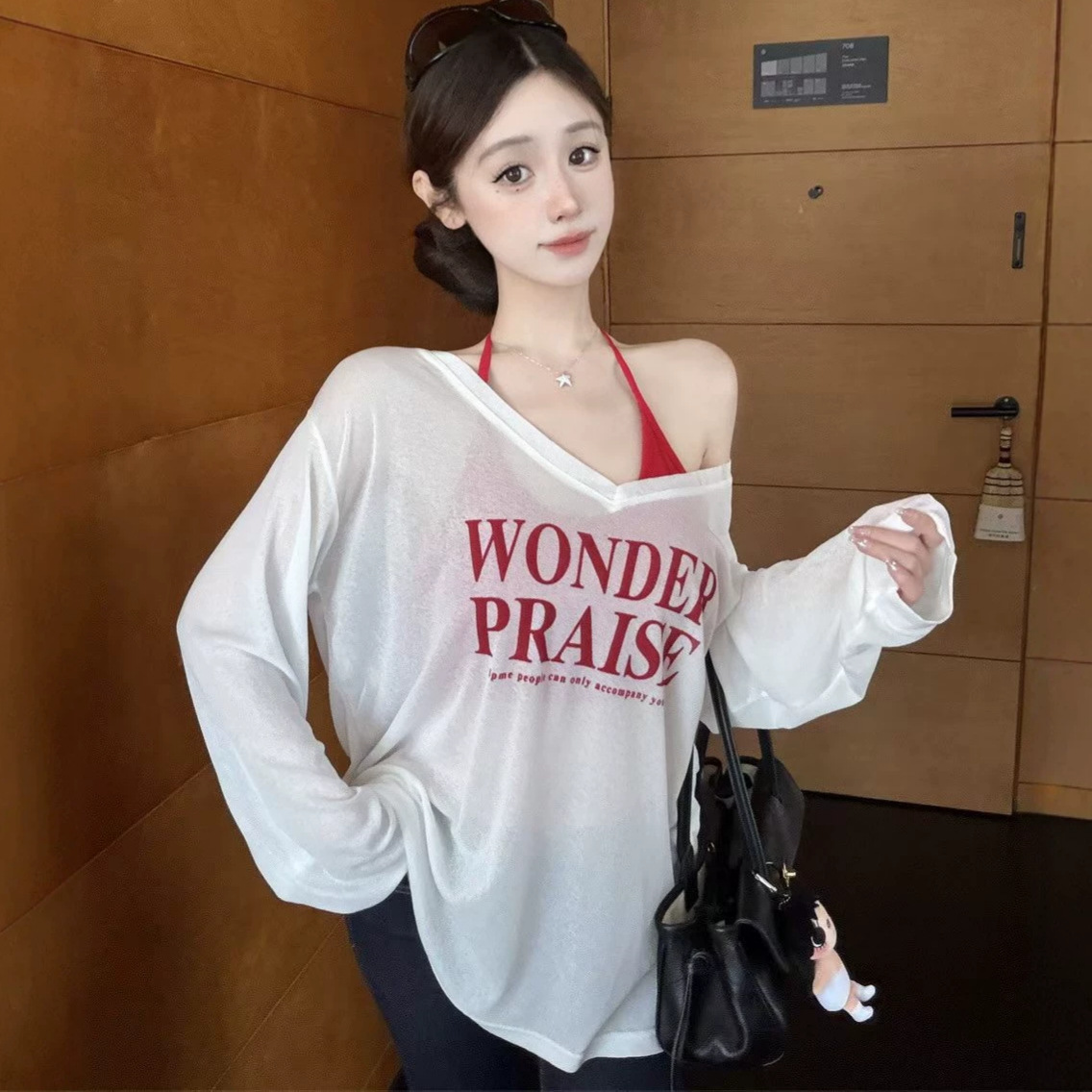 Korean style dopamine two-piece set, new V-neck letter print sun protection shirt, long-sleeved t-shirt, inner halter neck camisole top