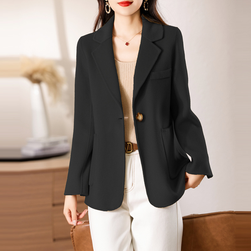 Double-Sided Wool Coat for Women, Short Style, Suitable for Petite Sizes, New Cashmere Suit Woolen Jacket for Autumn and Winter 2026
