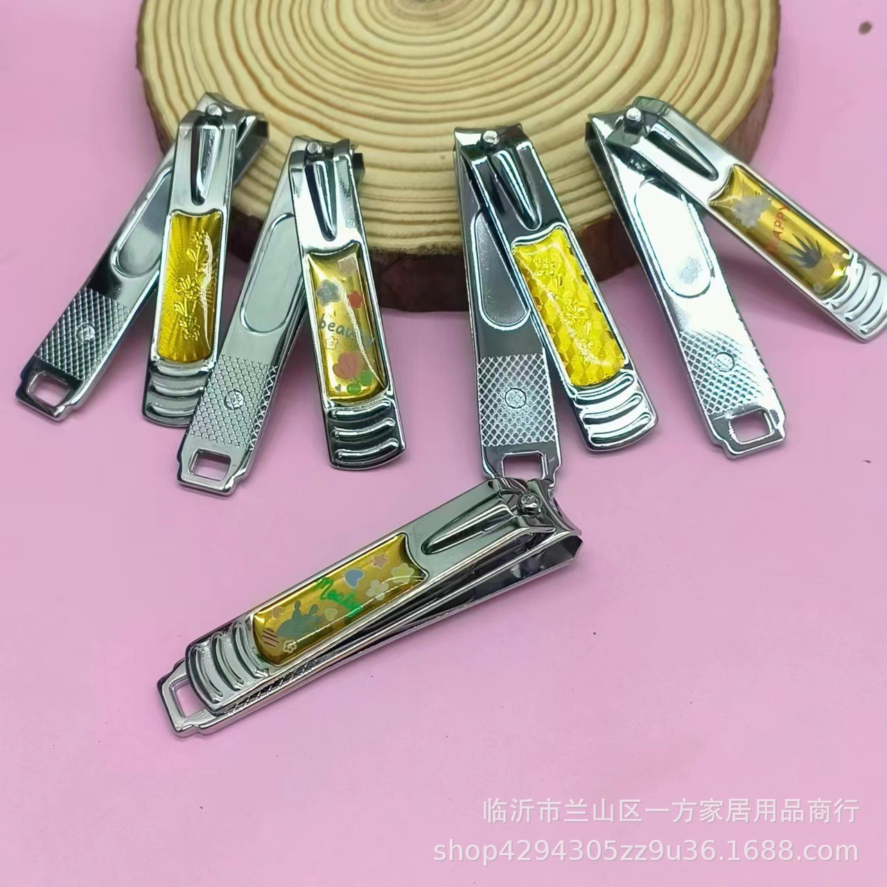 8.5Cm large rubber nail clippers nail clippers nail clippers nail clippers nail tools 2 yuan supply wholesale