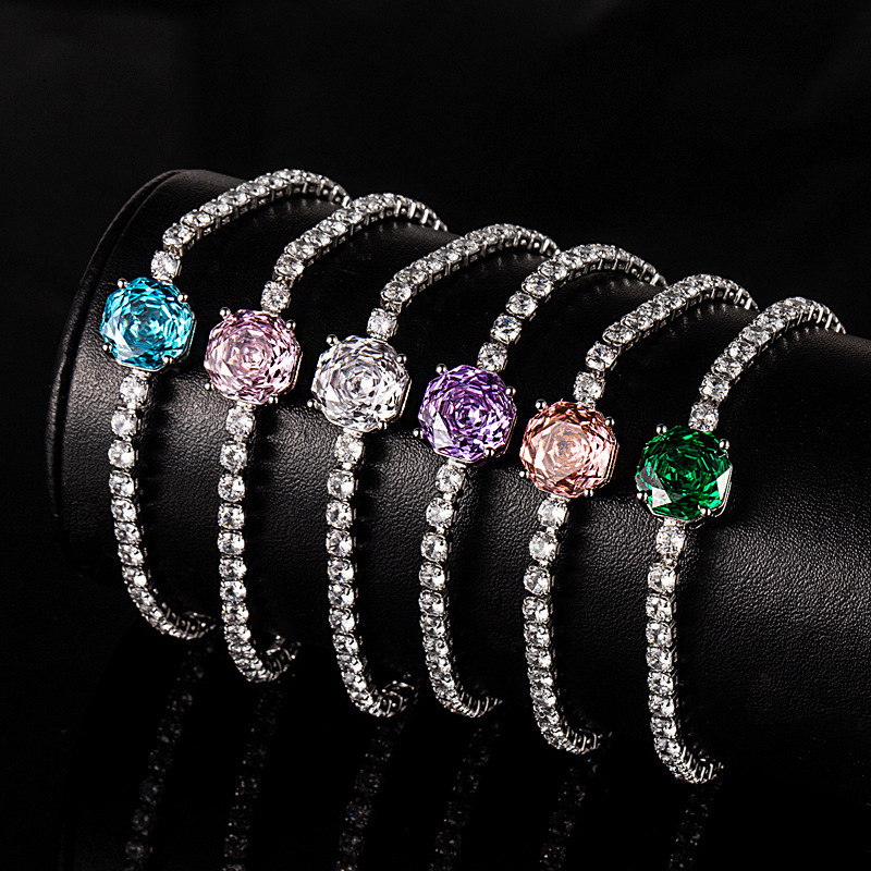 Fashionable and Luxurious Octagonal Rose Cut Bracelet Inlaid with High Carbon Diamond Pink Zircon Bracelet, Simple and Colorful Treasure for Women