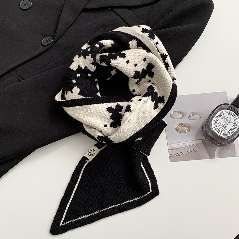 Pequeñas bufandas de orejas bufandas de mujeres otoño y invierno estilo coreano borde biselado dos lados de lana de punto pequeña bufandas de calor cuello