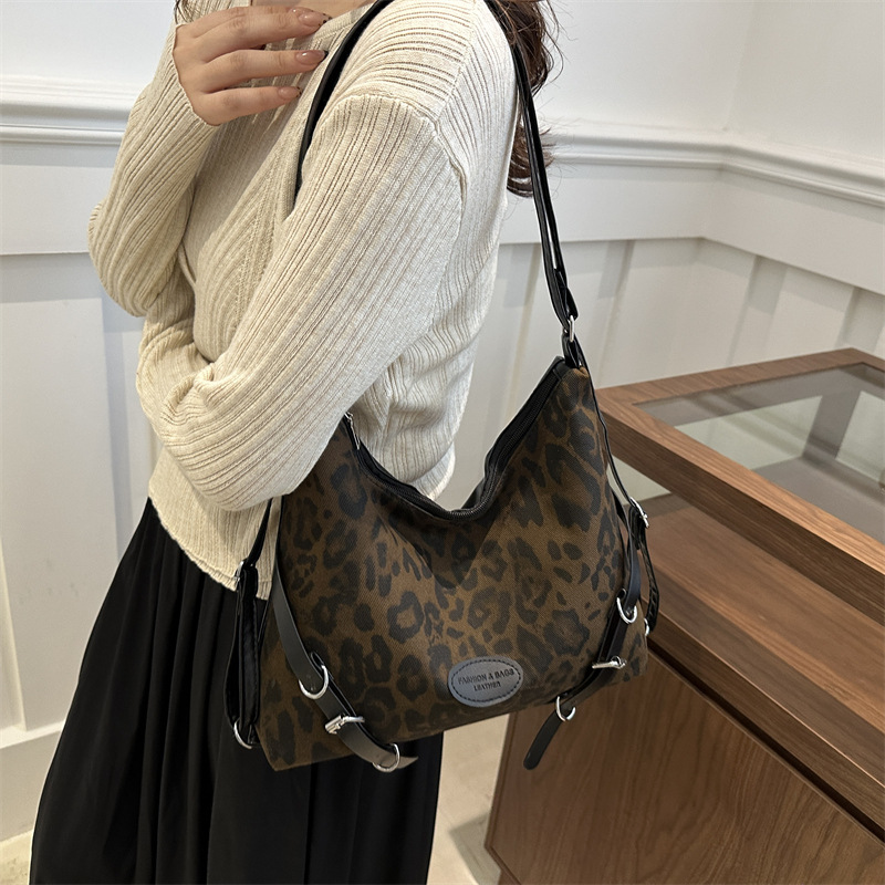 American Leopard Style Fashion Multiplayer Mochila Mujeres 2024 Nuevo estilo universitario de gran capacidad Mochila de hombro