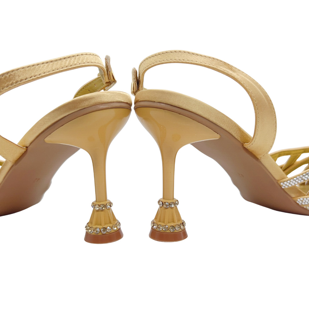 Selección estricta de zapatos de diseño italiano, nuevas sandalias de tacón alto, banquete de boda, zapatos de mujer de diamante de punta