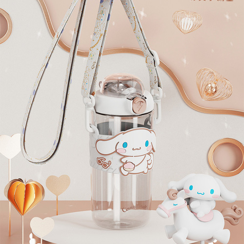 New Sanrio plastic cup genuine colorful suction cup children's water cup belly cup straw female student kettle