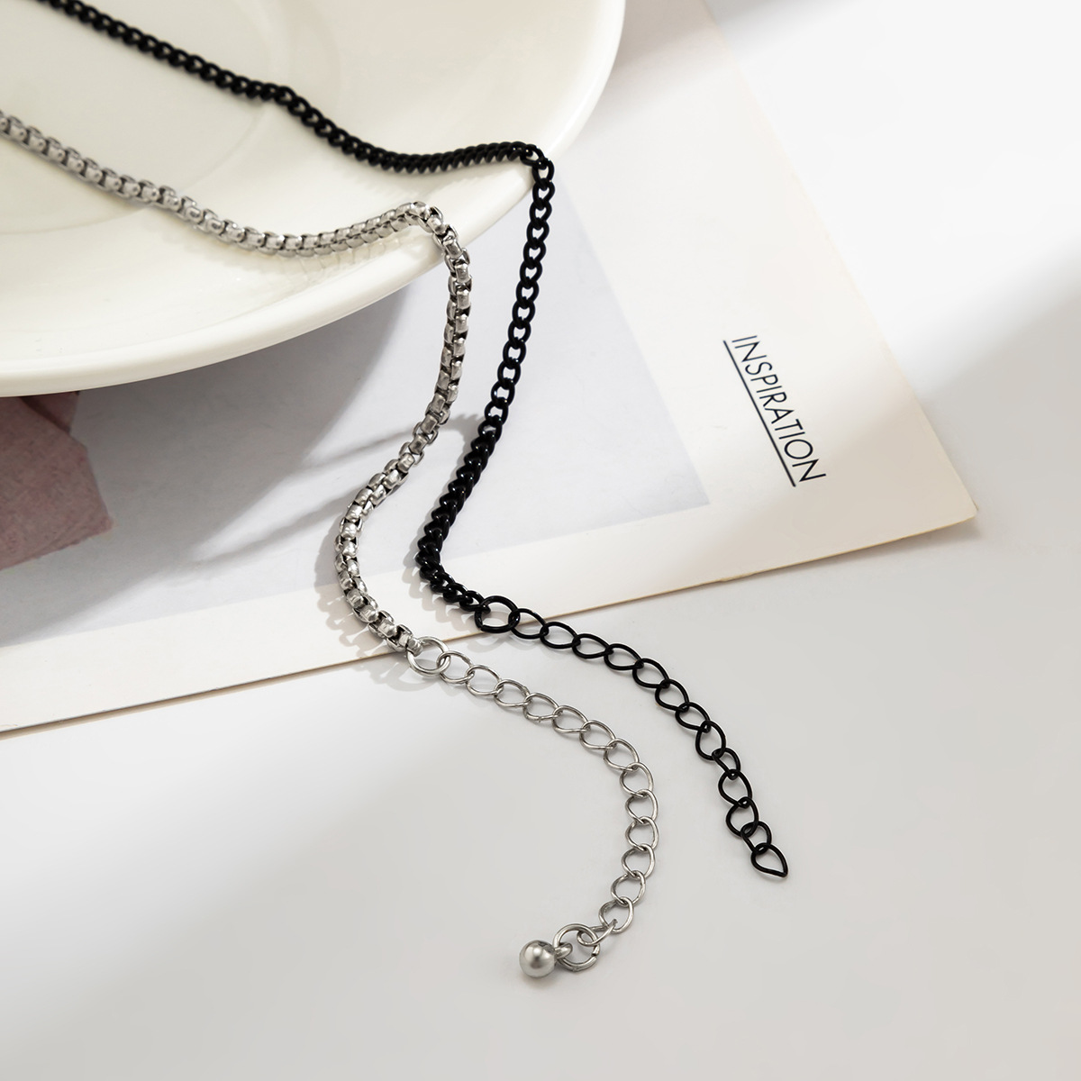 Simple Style Solid Color Iron Layered Necklaces