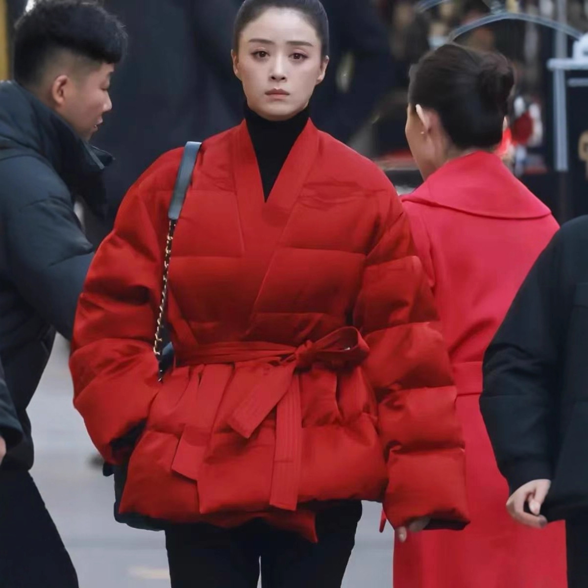 2025 New Red New Chinese Style Jacquard Short New Year's Jersey Women's down Jacket Jacket to Keep Warm