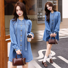 实拍2025春秋韩版高腰单排扣长款复古收腰修身牛仔背带连衣裙