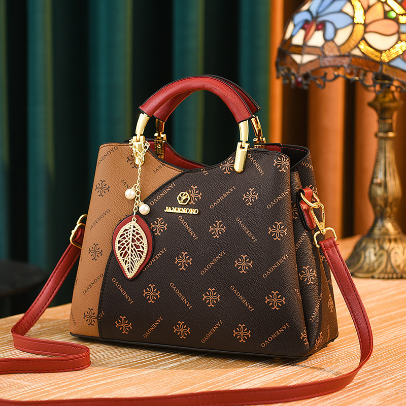 [Bolso de mujer] 2025 primavera y verano nuevo bolso de atmósfera bolso de hombro de estilo de moda bolso de viaje