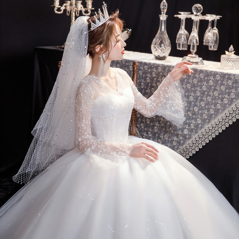 Main Wedding Dress Female 2025 New Bridal Lace Super Fairy Dreamy Outing Gauze French Fat Spring and Summer Wedding Dress Center Axis V Neck Main Wedding Dress Female 2025 New Bridal Lace Super Fairy Dreamy Outing Gauze French Fat Spring and Summer Wedding Dress Center Axis V Neck