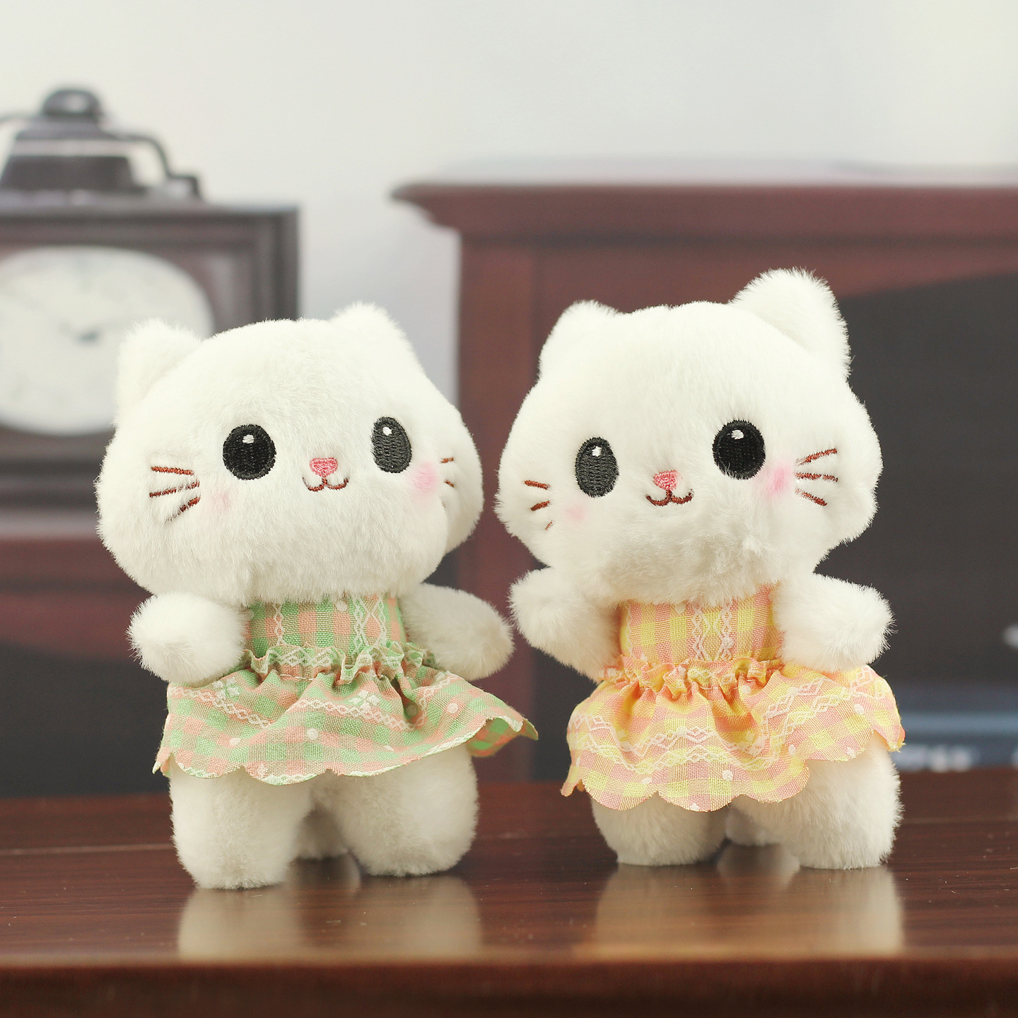 Cute princesa viento gatito colgante juguetes de peluche bolsas de muñecas colgantes llaveros dibujos animados felinos muñecas regalo