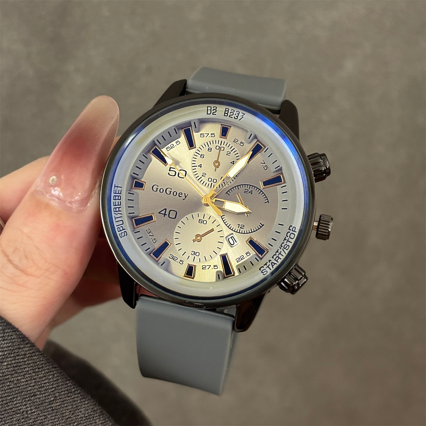 Extra Large Dial Blue Glass Men's Watch Unisex with Calendar Casual Sports Silicone Band Quartz Watch Wholesale Manufacturer