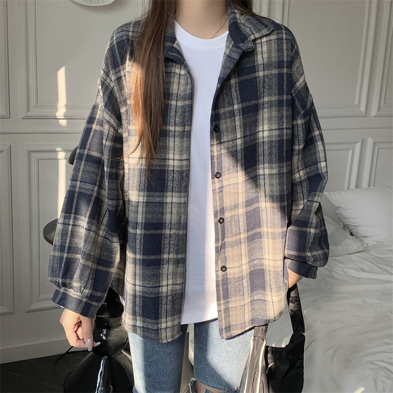 秋冬新款仿毛呢加厚格子衬衫复古灯笼长袖韩版宽松设计感外套潮女