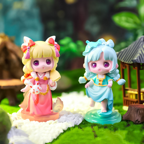 National trend ancient style Hanfu girl ornaments new style spring breeze blind box hand figure girl dream decoration small gift