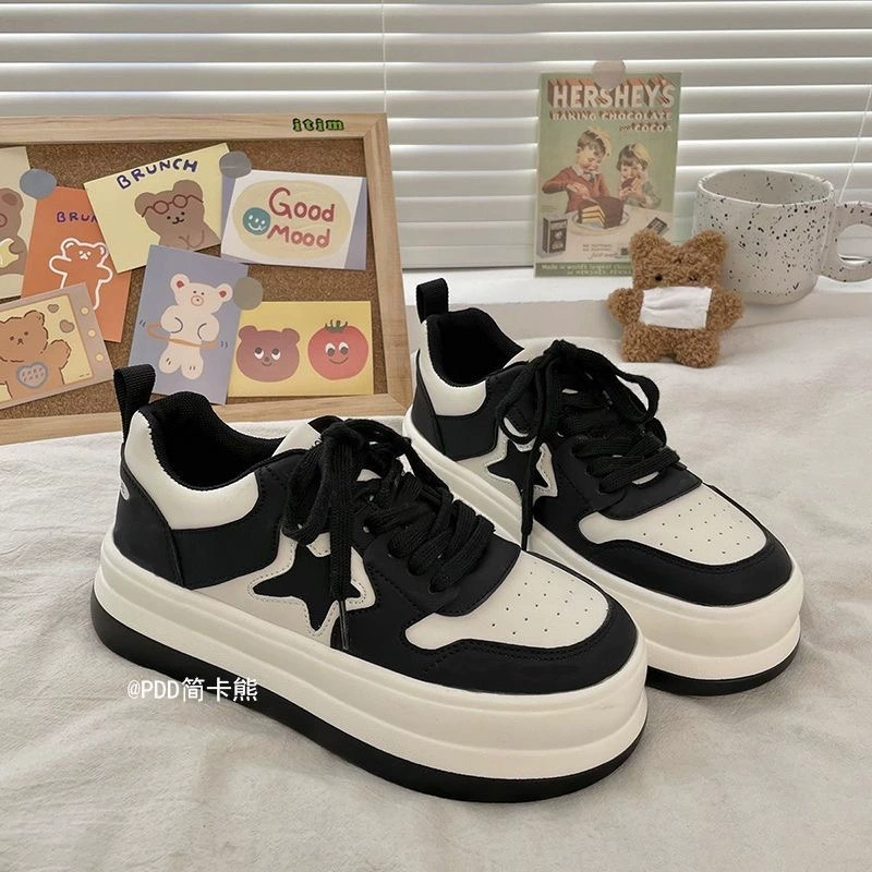 Ретро-кроссовки для женщин, новинка осени 2025, нишевый оригинальный дизайн, универсальные спортивные и повседневные туфли на толстой подошве для студентов