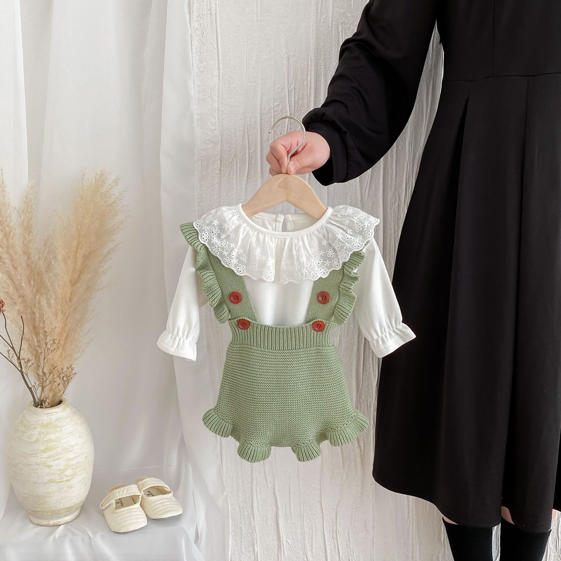 96g Weight Romper Children's Clothing Type Shorts Pants Length Cotton Fabric Type Mid Waist Waist Line Baby(0-2Years) Age Group Holiday, Daily, Selfie Occasion Regular Fit Fit Type Solid Color Pattern Spring, Autumn Season Baby Girl'S Gender Elegant, Cute Style Elegant Cute Solid Color Cotton Pants & Leggings 7