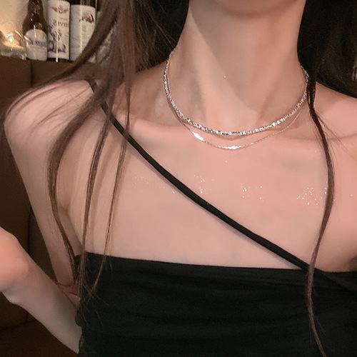 Broken silver very thin necklace light luxury niche design double layer fine glitter stacked clavicle chain women's high-end neck necklace accessories