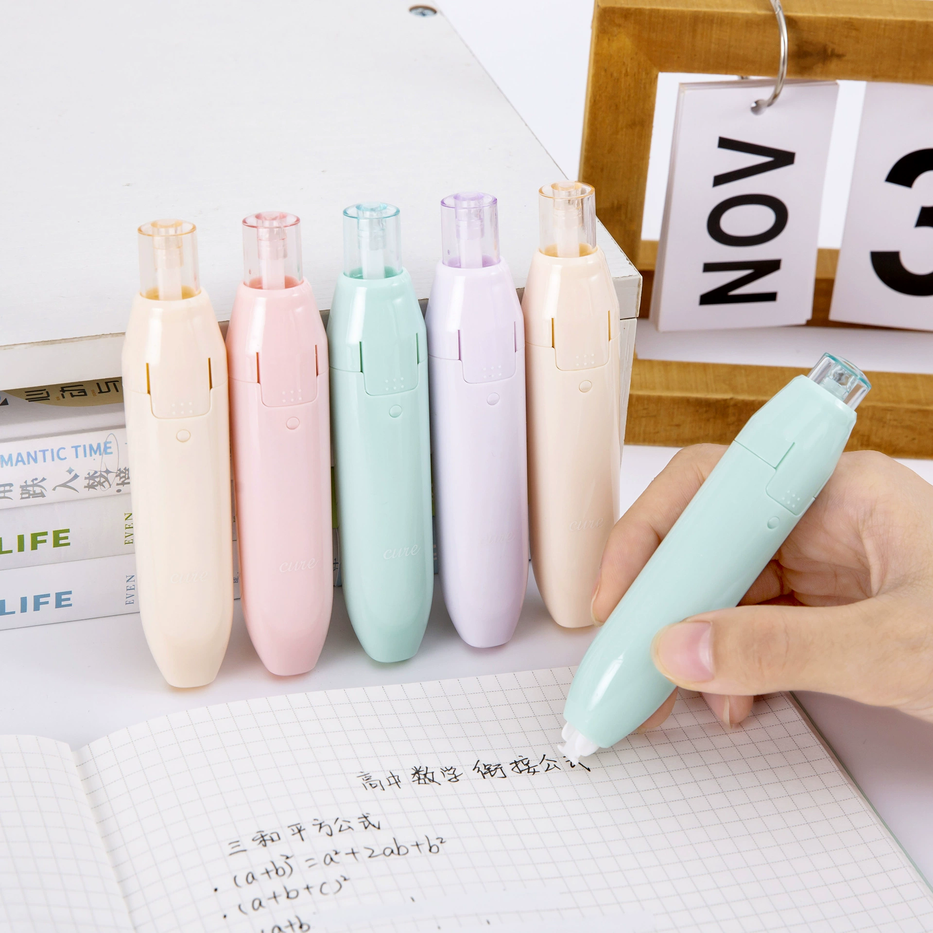 Нажмите на корректирующий пояс в ценном корректируском поясе для девочек, простой бесшумный корректирующий пояс большой емкости для учащихся начальной и средней школы