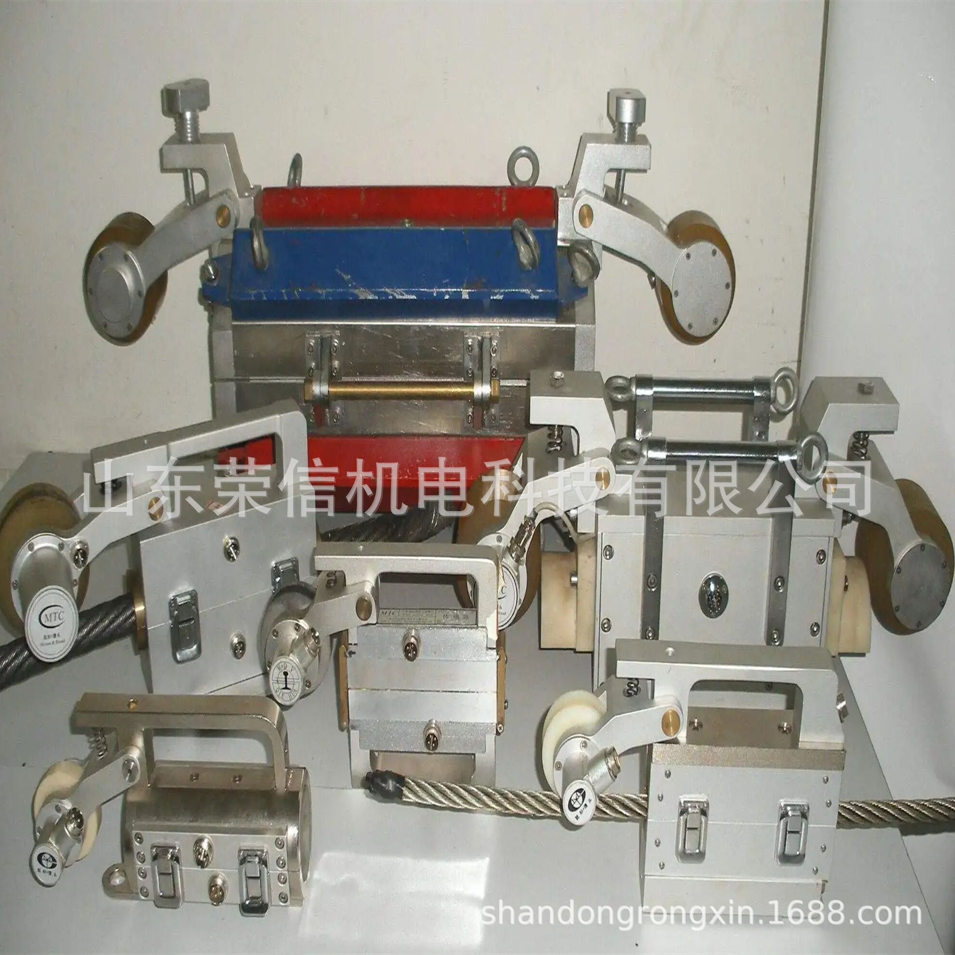 YSC85本安型钢丝绳磁性探伤仪 YSC85矿用钢丝绳探伤仪现场指导