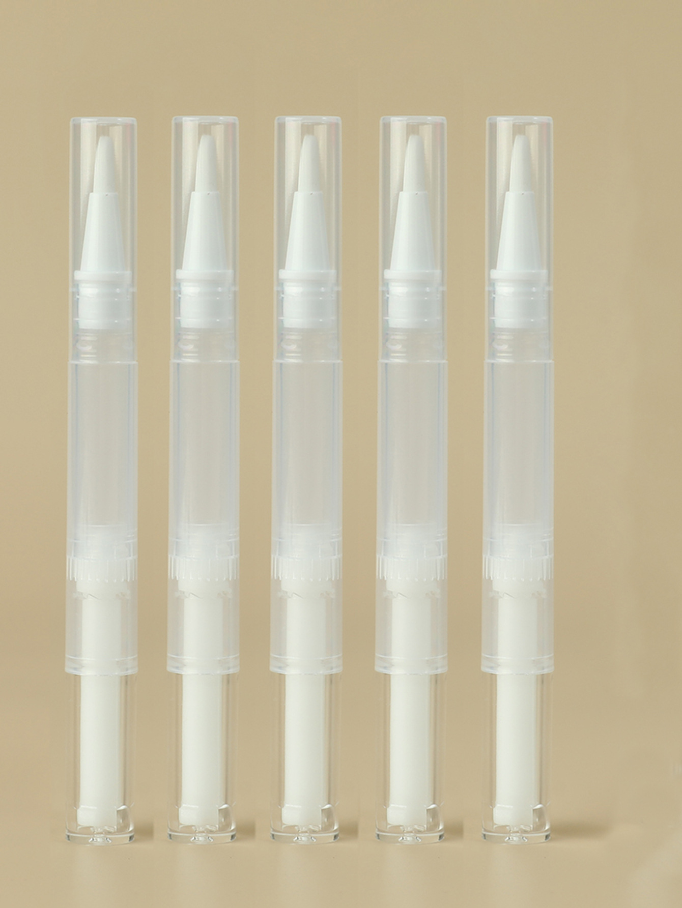2.5ml4.5ml Rotary vacío pluma base líquida subpackaging pluma portátil esmalte de uñas botella vacía pluma maquillaje botella de viaje