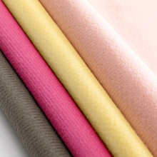 2022新品树皮幻彩压纹箱包手袋面料现货供应涤纶七彩条纹鞋材布料