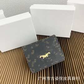 爆款短款钱包新通勤卡包两折按扣钱夹薄款真皮卡套跨境货源
