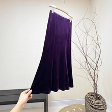 新中式丝绒鱼尾拉链款半身裙2025秋季新款国风包臀显瘦晚宴中长裙